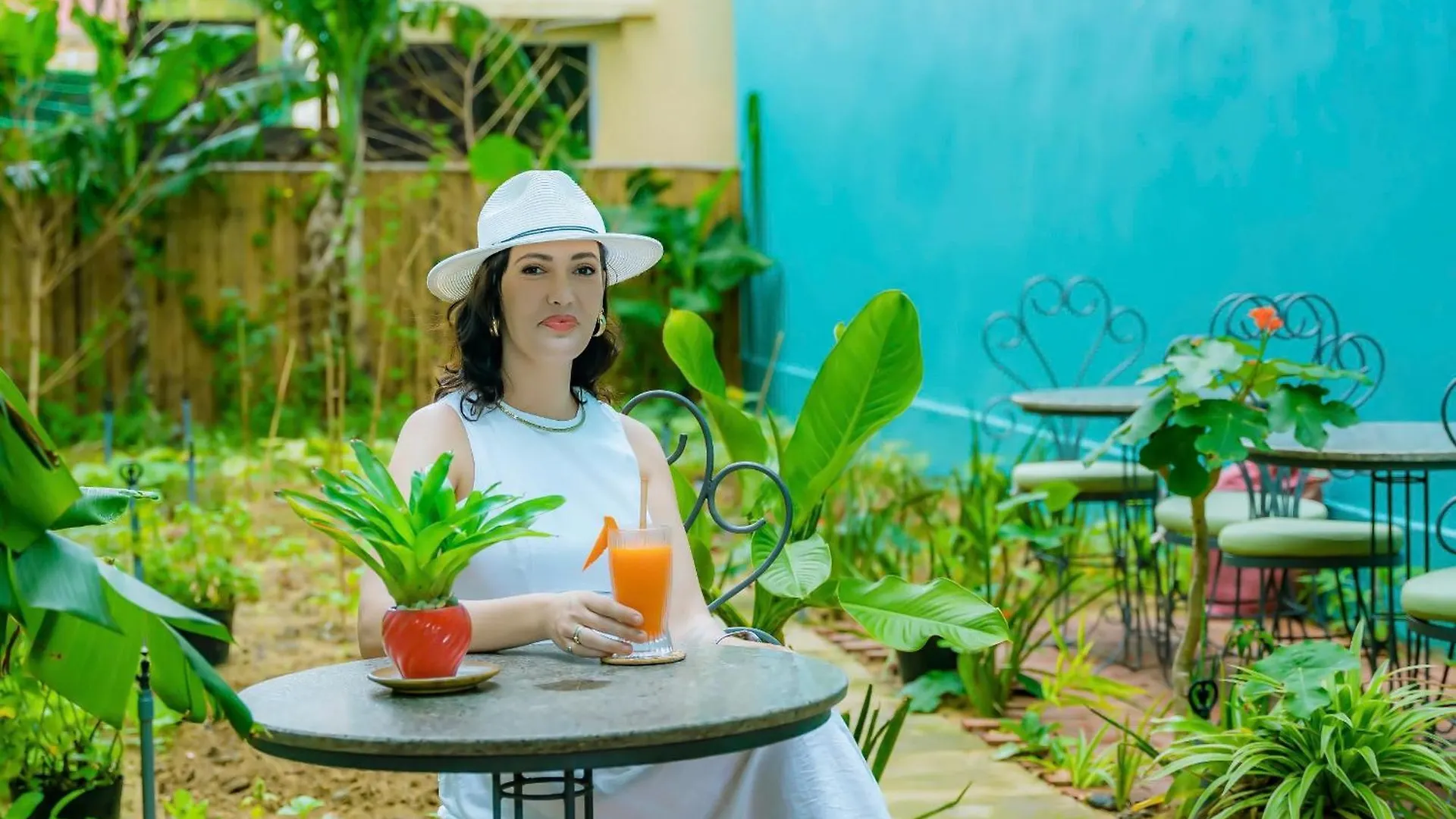 مبيت وإفطار Blue Tropical House هوي ان 0*,